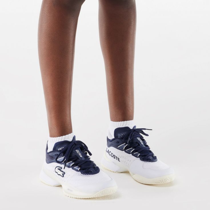 Женские кроссовки Lacoste