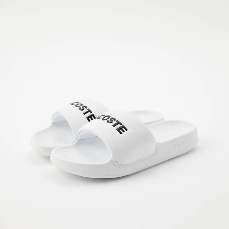 Женские сланцы Lacoste
