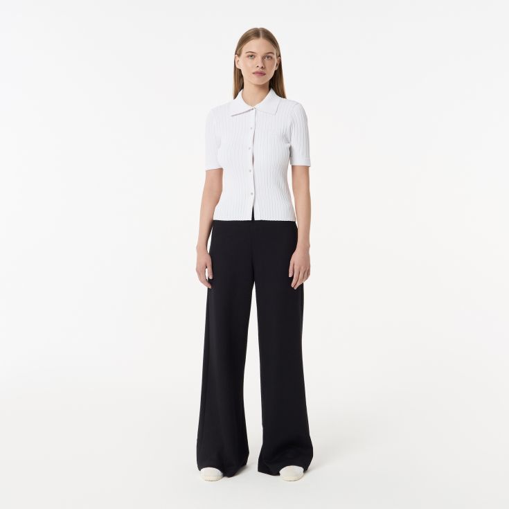 Женский свитер Lacoste