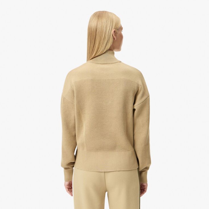 Женский свитер Lacoste