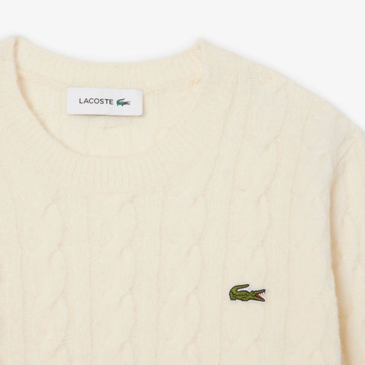 Женский свитер Lacoste