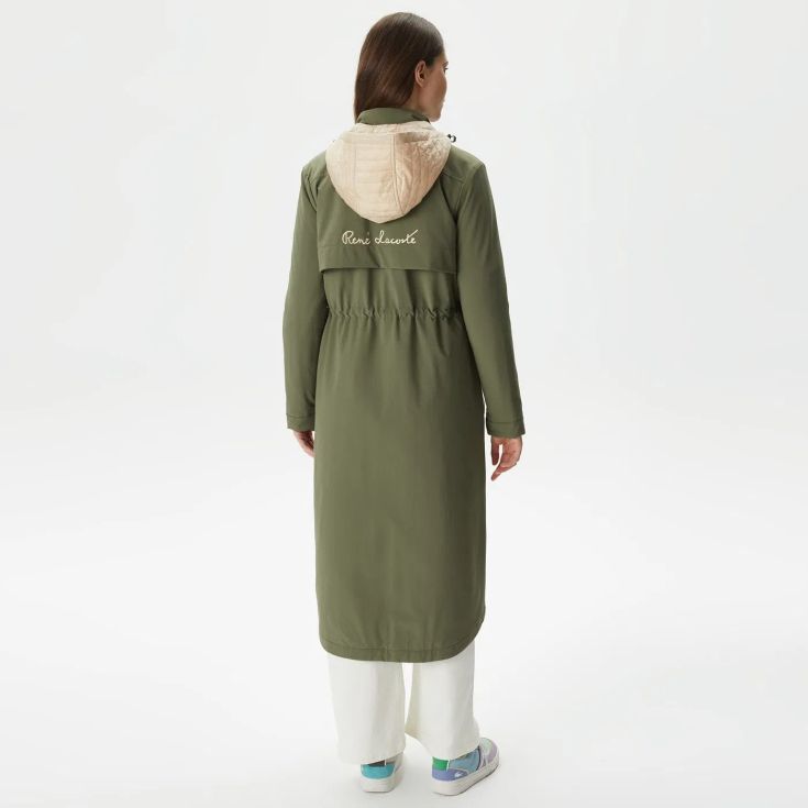 Женская куртка Lacoste