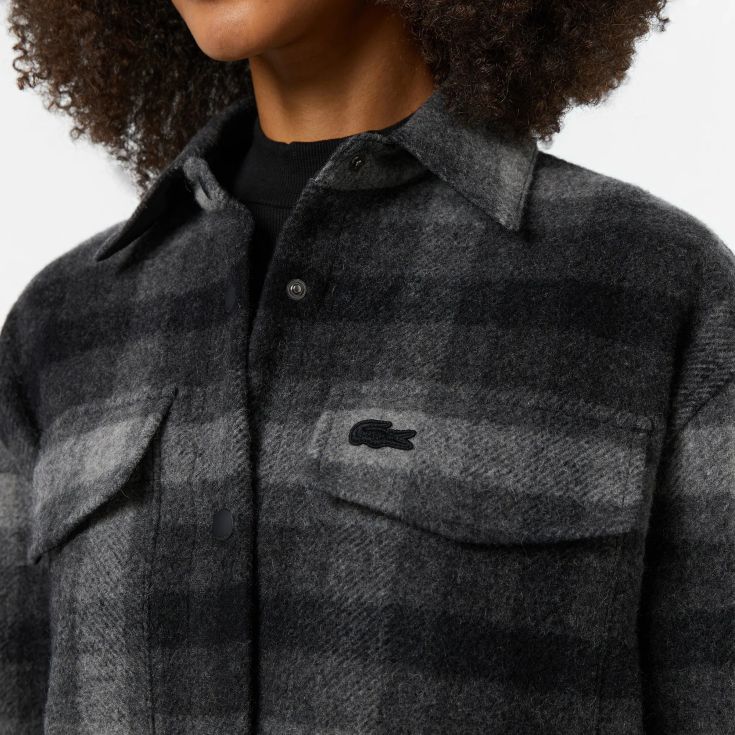 Женская куртка Lacoste