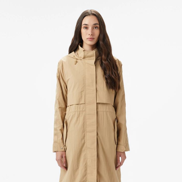 Женская куртка Lacoste