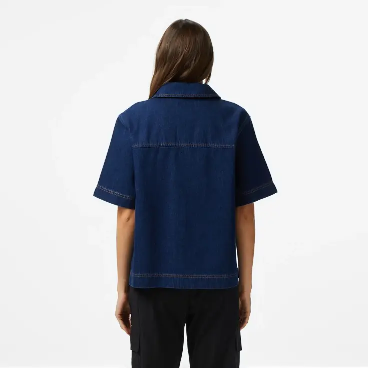 Женская рубашка Lacoste