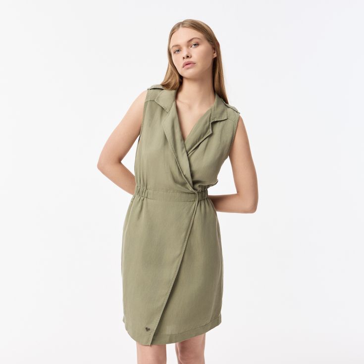 Женское платье Lacoste