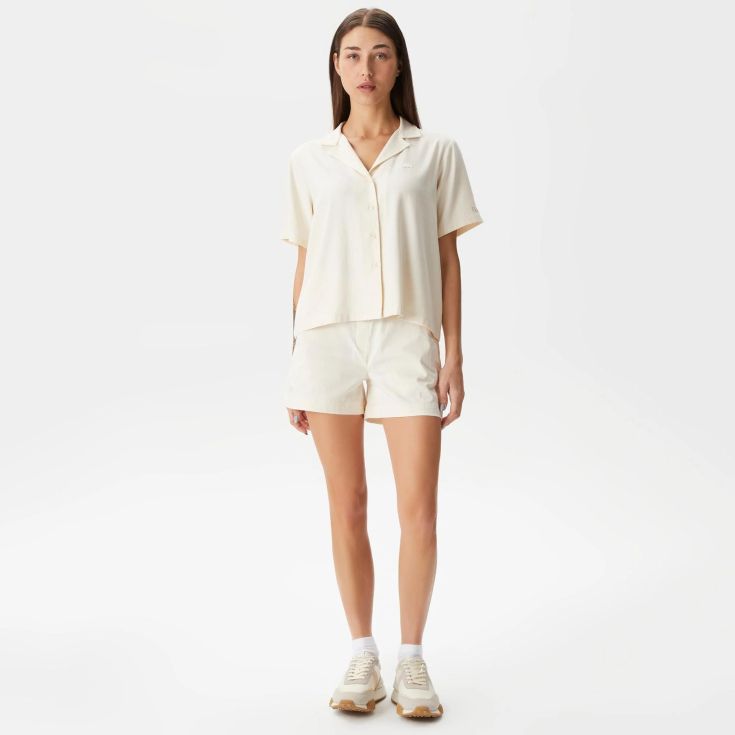 Женские бермуды Lacoste