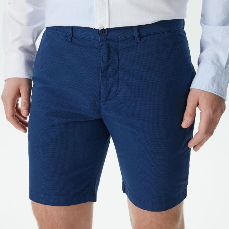 Мужские бермуды Lacoste