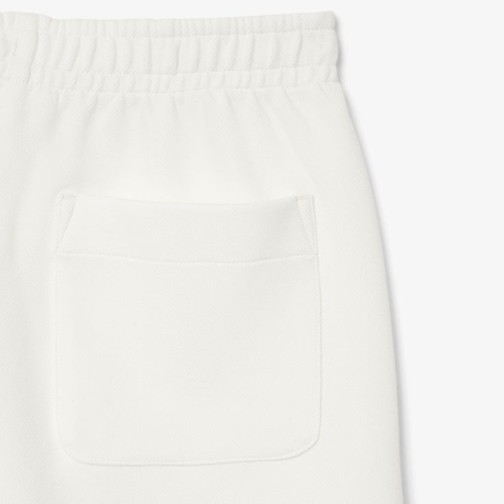 Женские шорты Lacoste