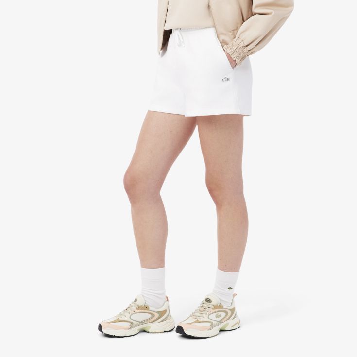 Женские шорты Lacoste