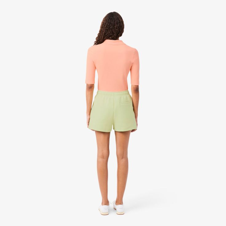 Женские шорты Lacoste