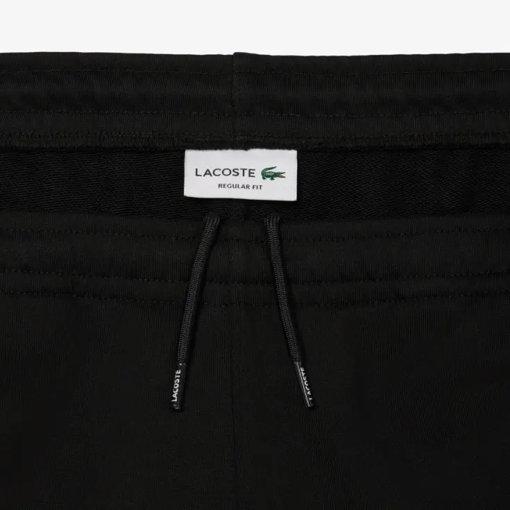 Мужские шорты Lacoste