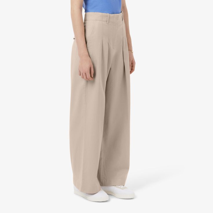 Женские брюки Lacoste