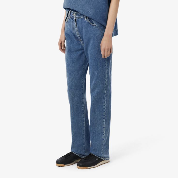 Женские джинсы Lacoste