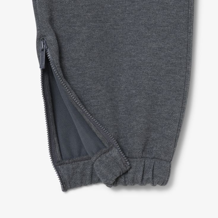 Женские спортивные штаны Lacoste